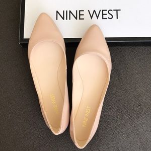 Nine West almond toe flats